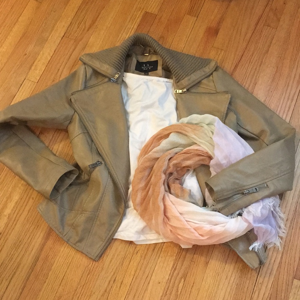 NWT ombré pastel scarf
